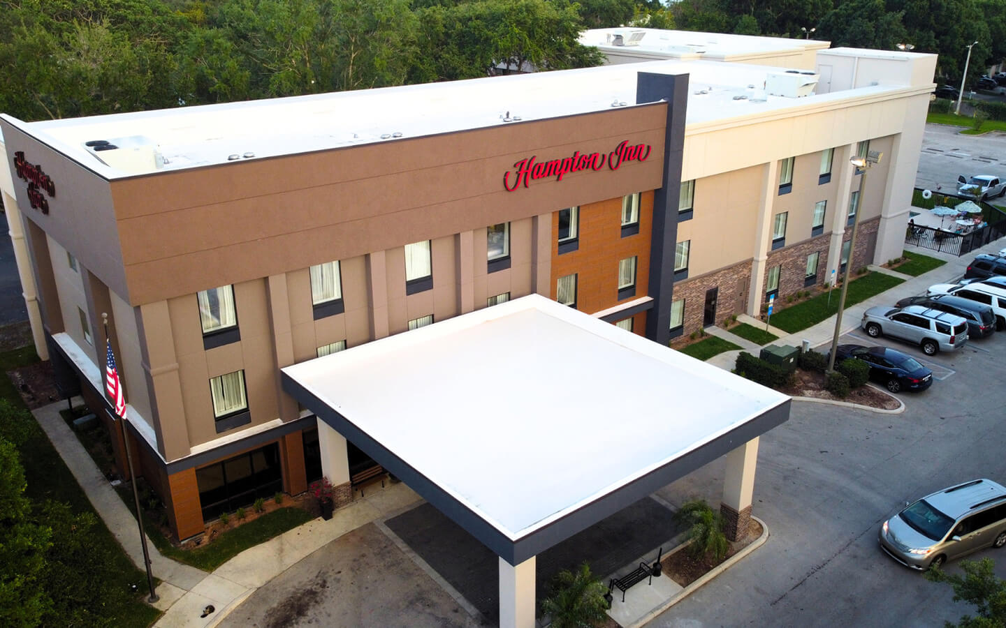 after-hotel-renovation-company-amerail-systems-renovates-hampton-inn-in-winter-haven-florida
