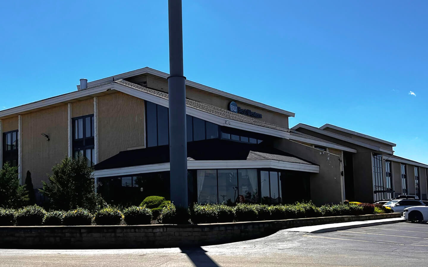 before-hotel-renovation-best-western-kentucky