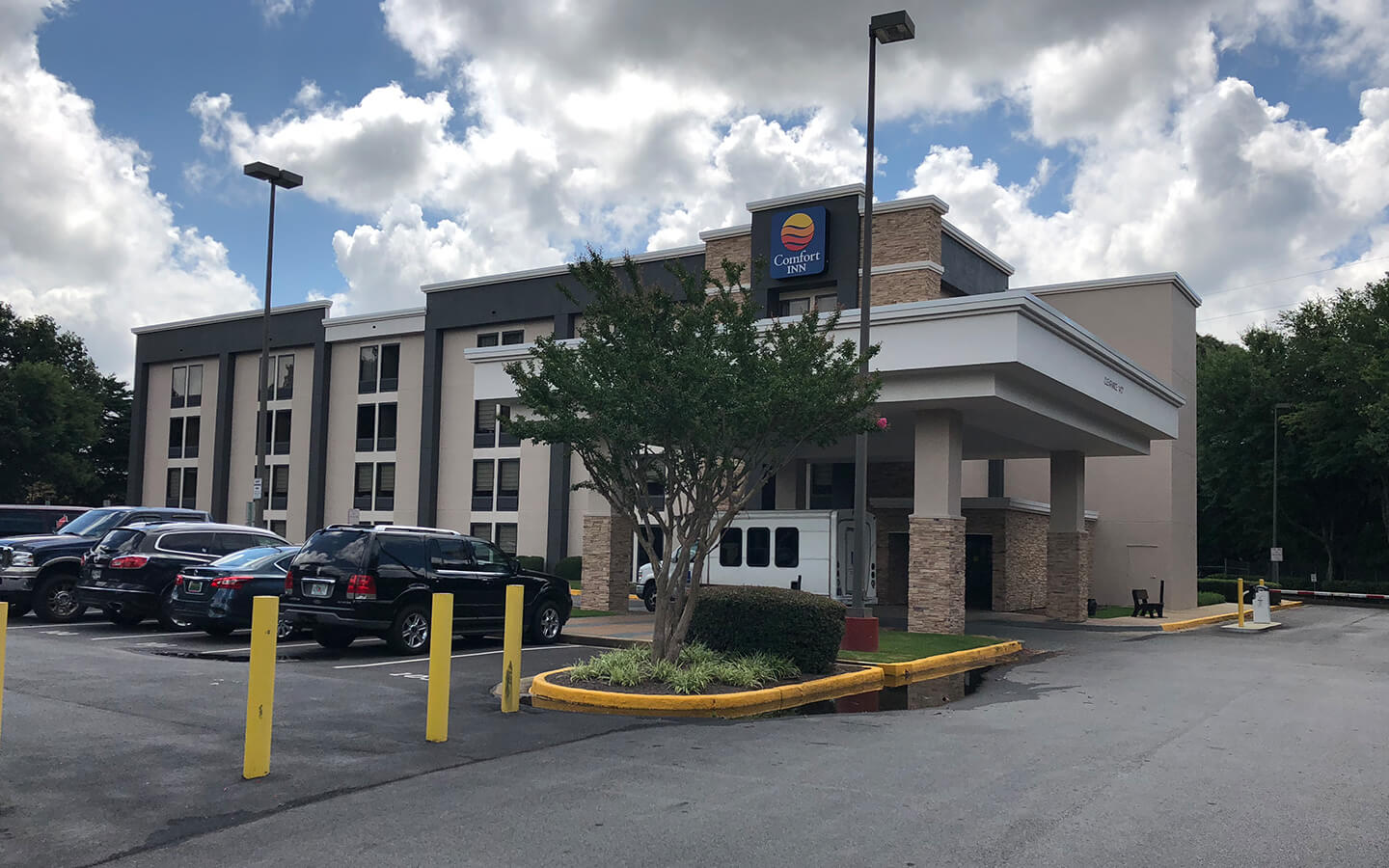 comfort-inn-renovation-in-college-park-georgia-after-view-a