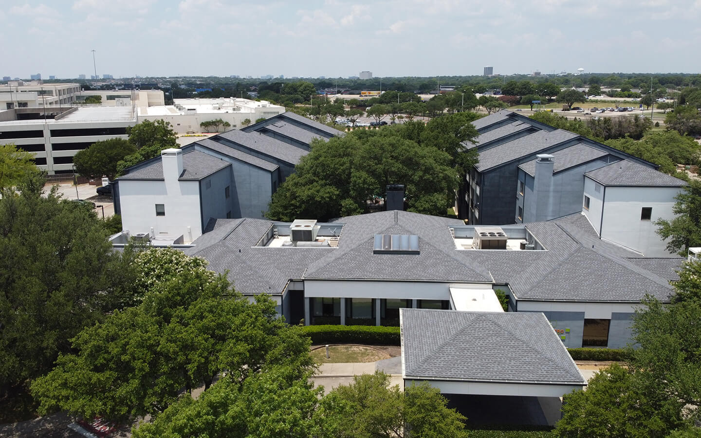 courtyard-by-marriott-hotel-renovation-remodel-in-richardson-texas-before-view-b