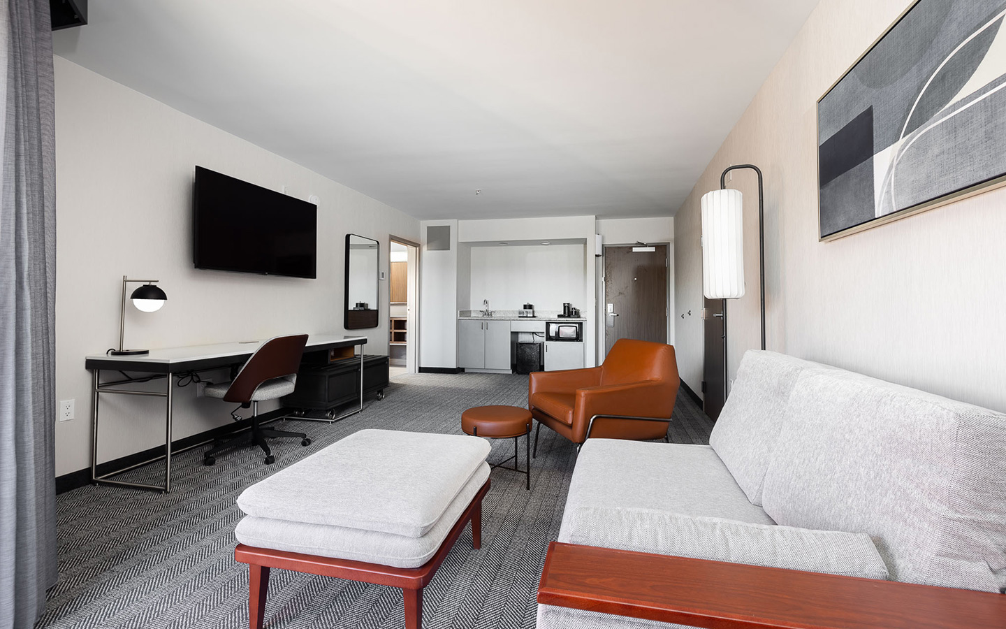 courtyard-by-marriott-interior-exterior-hotel-renovation-pip-fulfillment-in-farmington-new-mexico-after-view-a