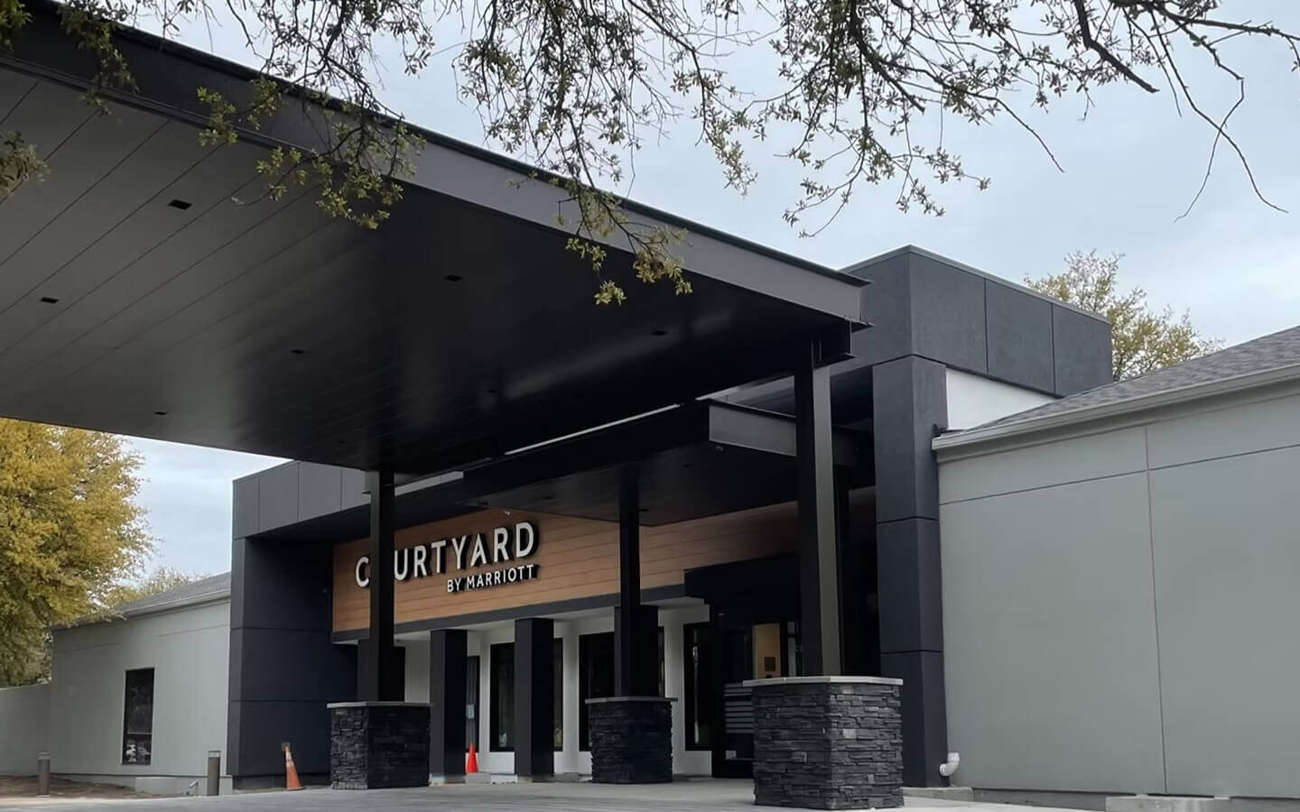 exterior hotel renovation plano