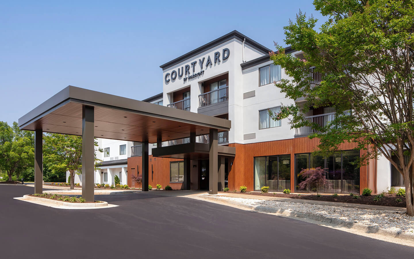 exterior hotel renovation virginia