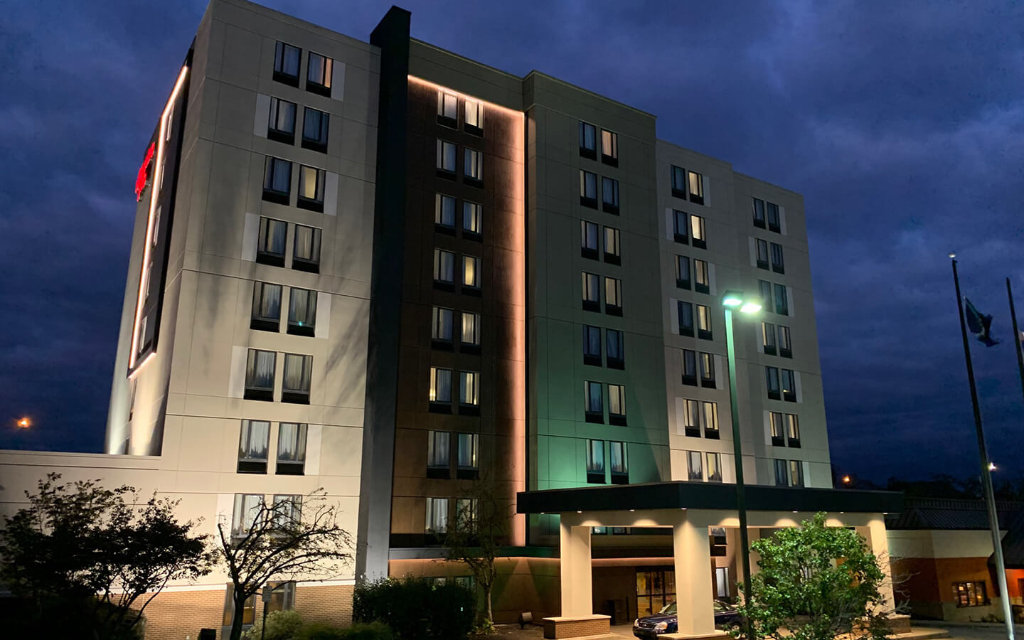 hampton-inn-by-hilton-pip-fulfillment-renovation-in-monroeville-pennsylvania-after-view-b