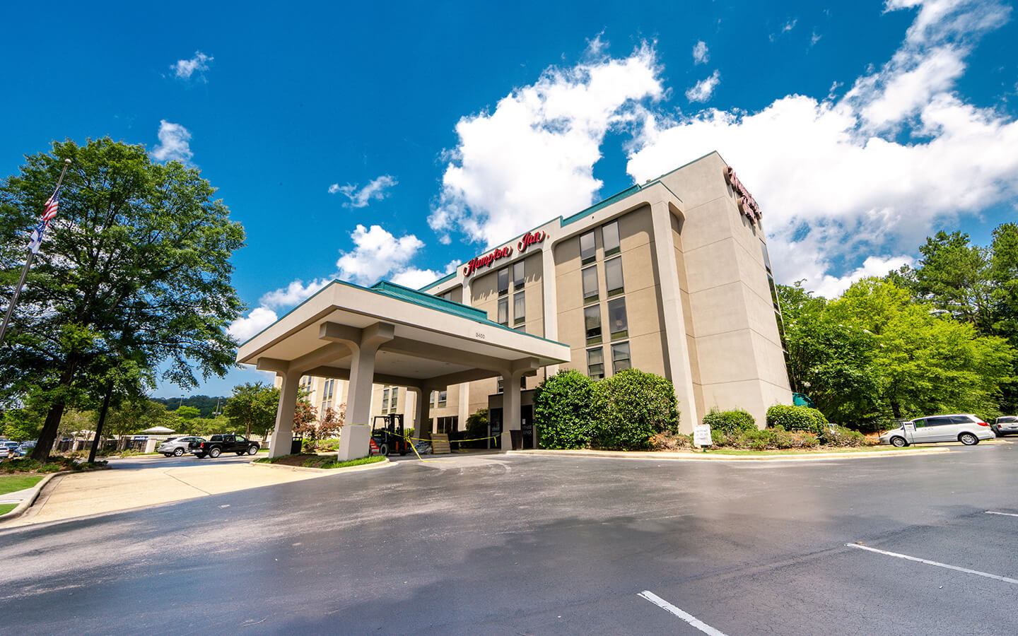 hampton-inn-by-hilton-remodel-renovation-pip-fulfillment-in-birmingham-alabama-before-view-d