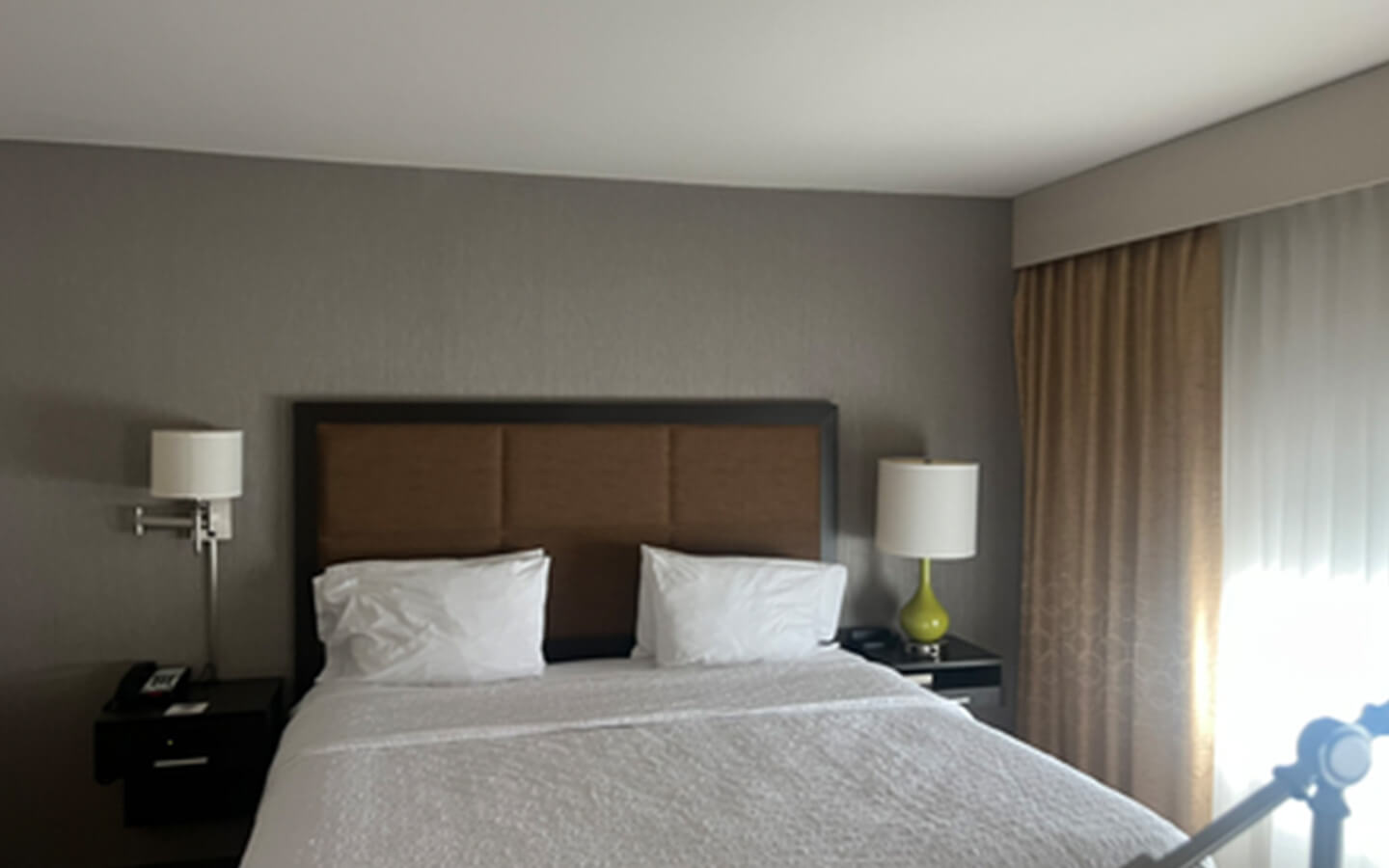 hampton-inn-hotel-remodel-pip-fulfillment-in-georgetown-before-view-g