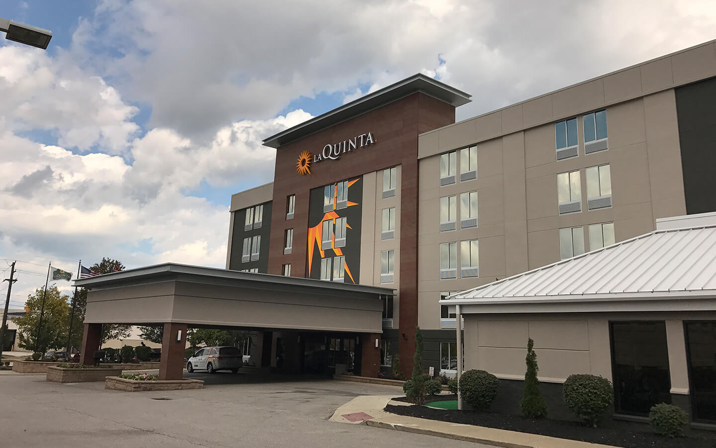 laquinta-hotel-renovation-pip-fulfillment-in-north-olmstead-ohio-after-view-b