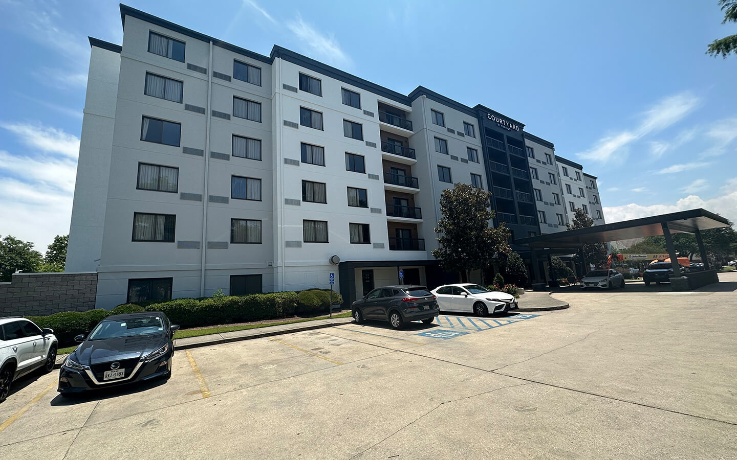 metairie-la-courtyard-after-view-a